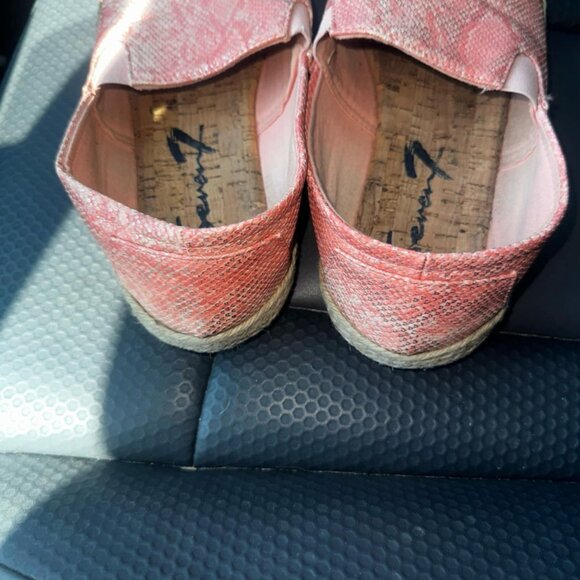 Seven 7 Footwear‎ Cape Verde Coral size 11 - Picture 3 of 7